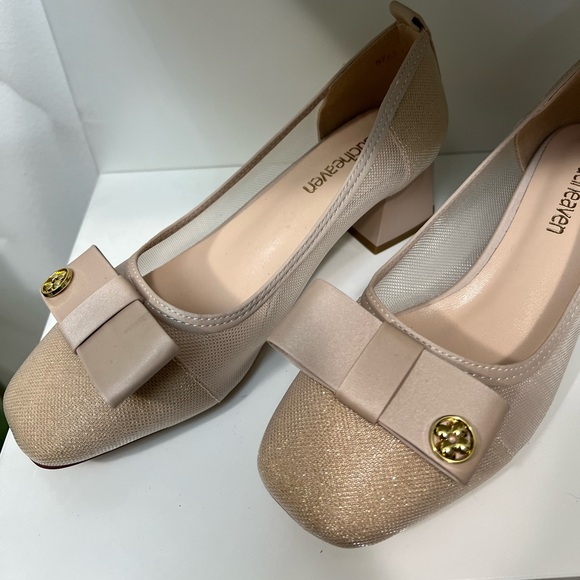 Chic Casual Block Toe and Heel Size: US: 6 - Picture 3 of 8